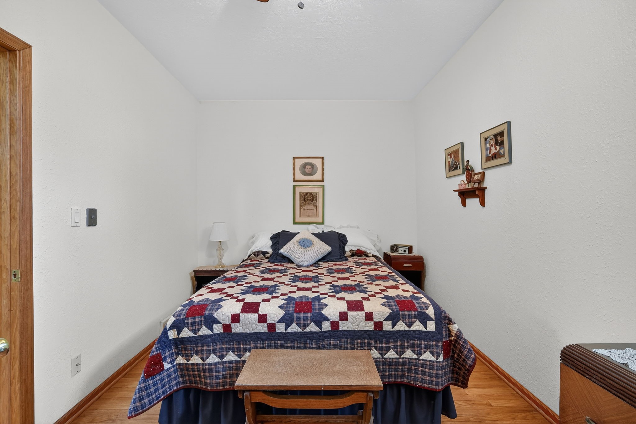 5205 Perry Point
