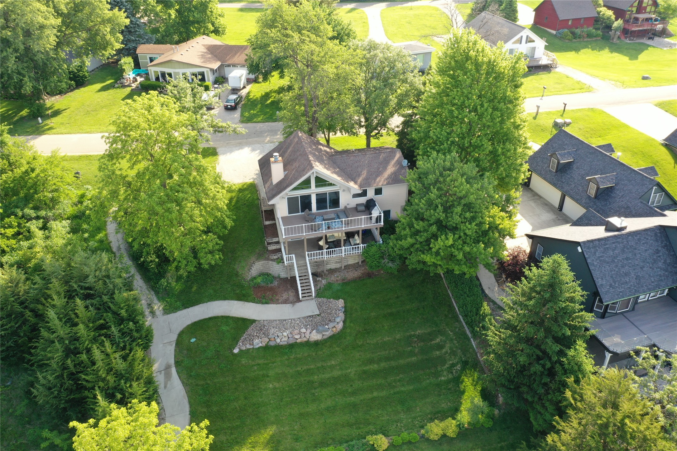 5339 Panorama Terrace