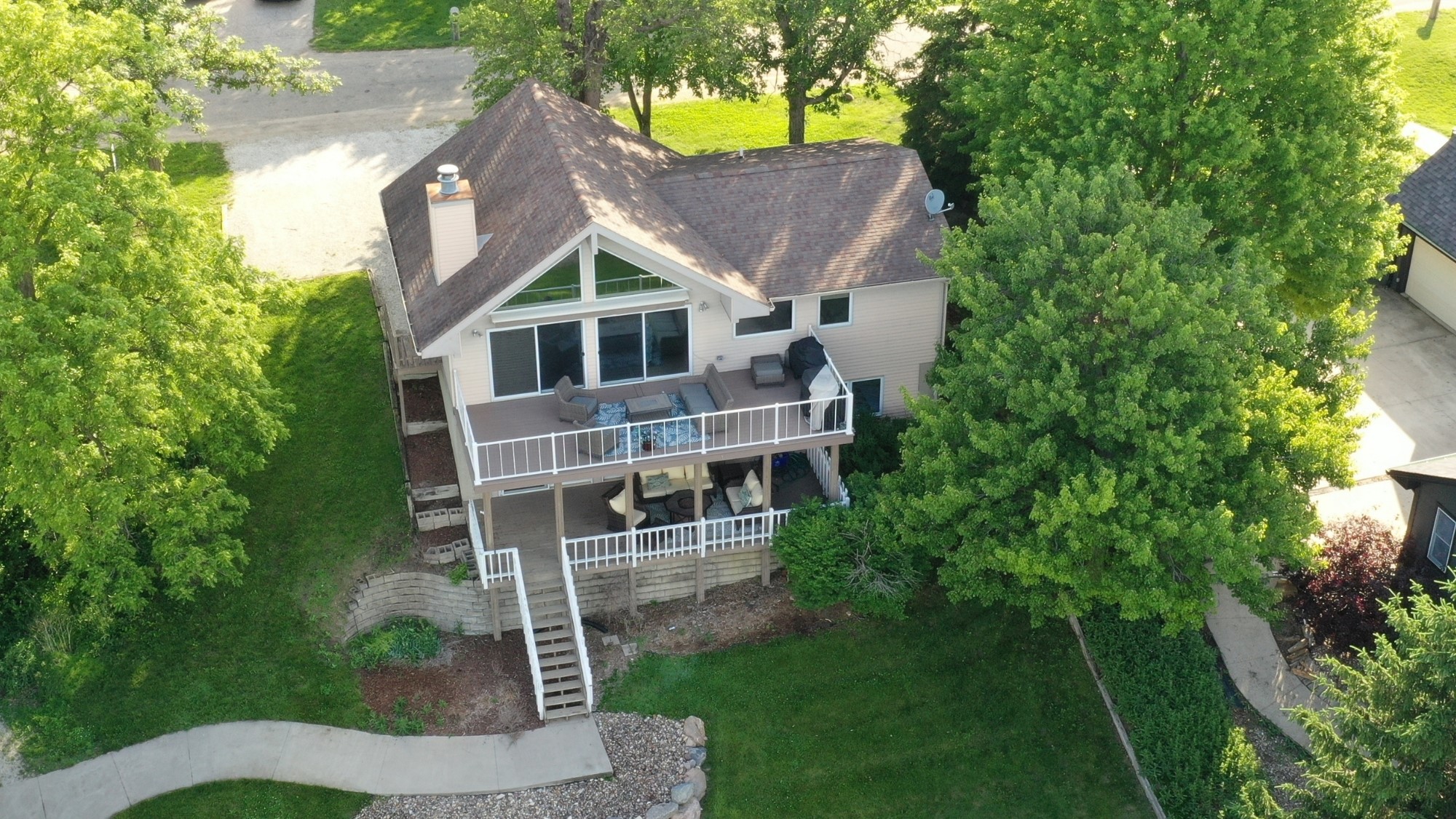 5339 Panorama Terrace