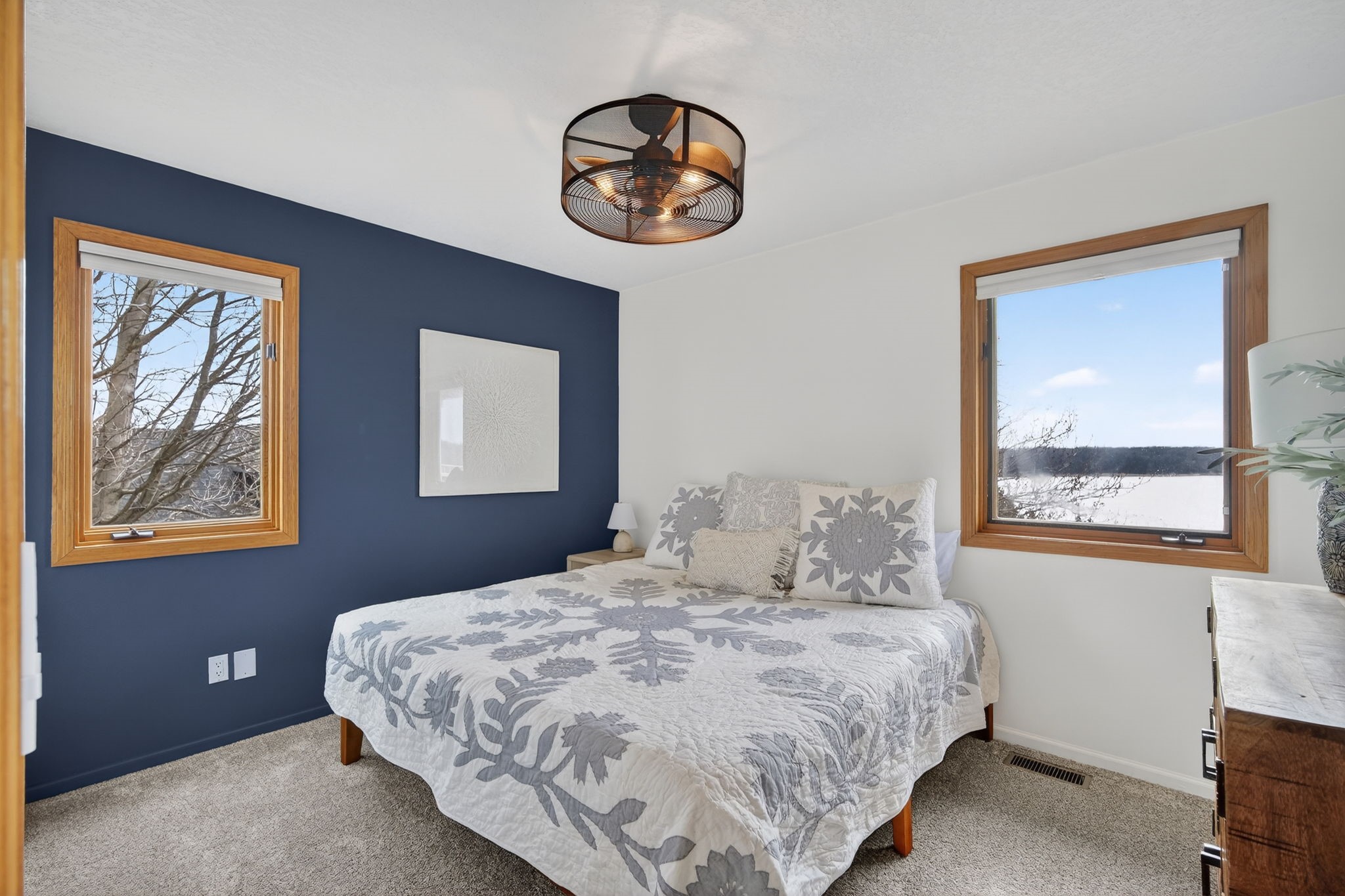 5339 Panorama Terrace
