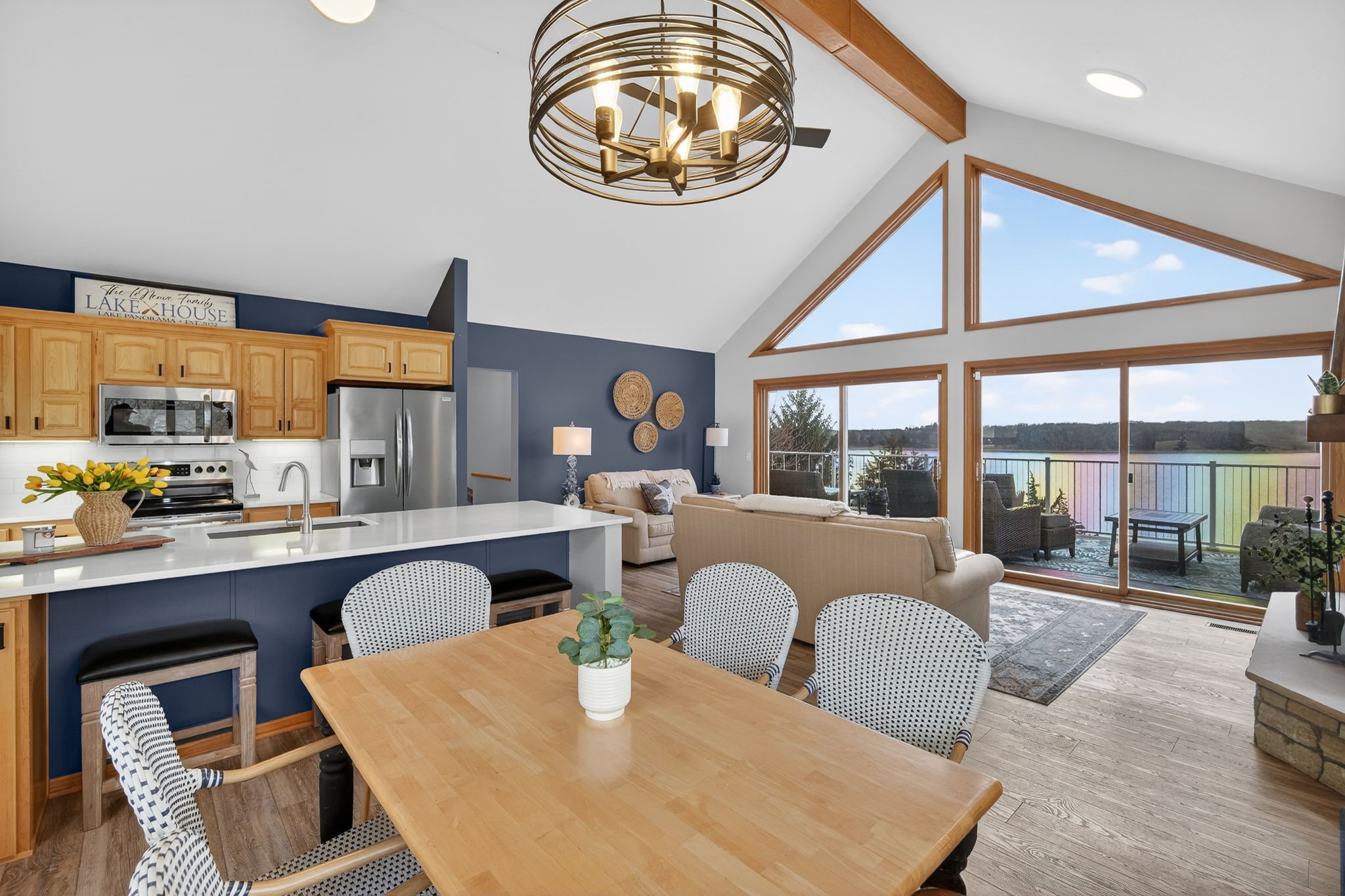 5339 Panorama Terrace