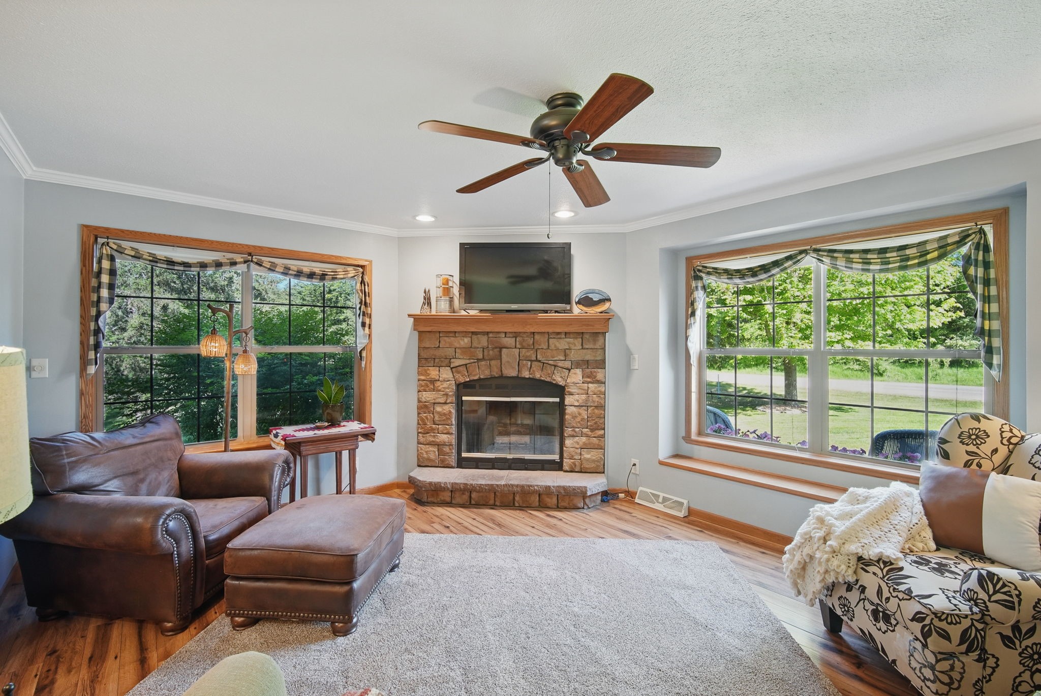 6352 Wilson Drive