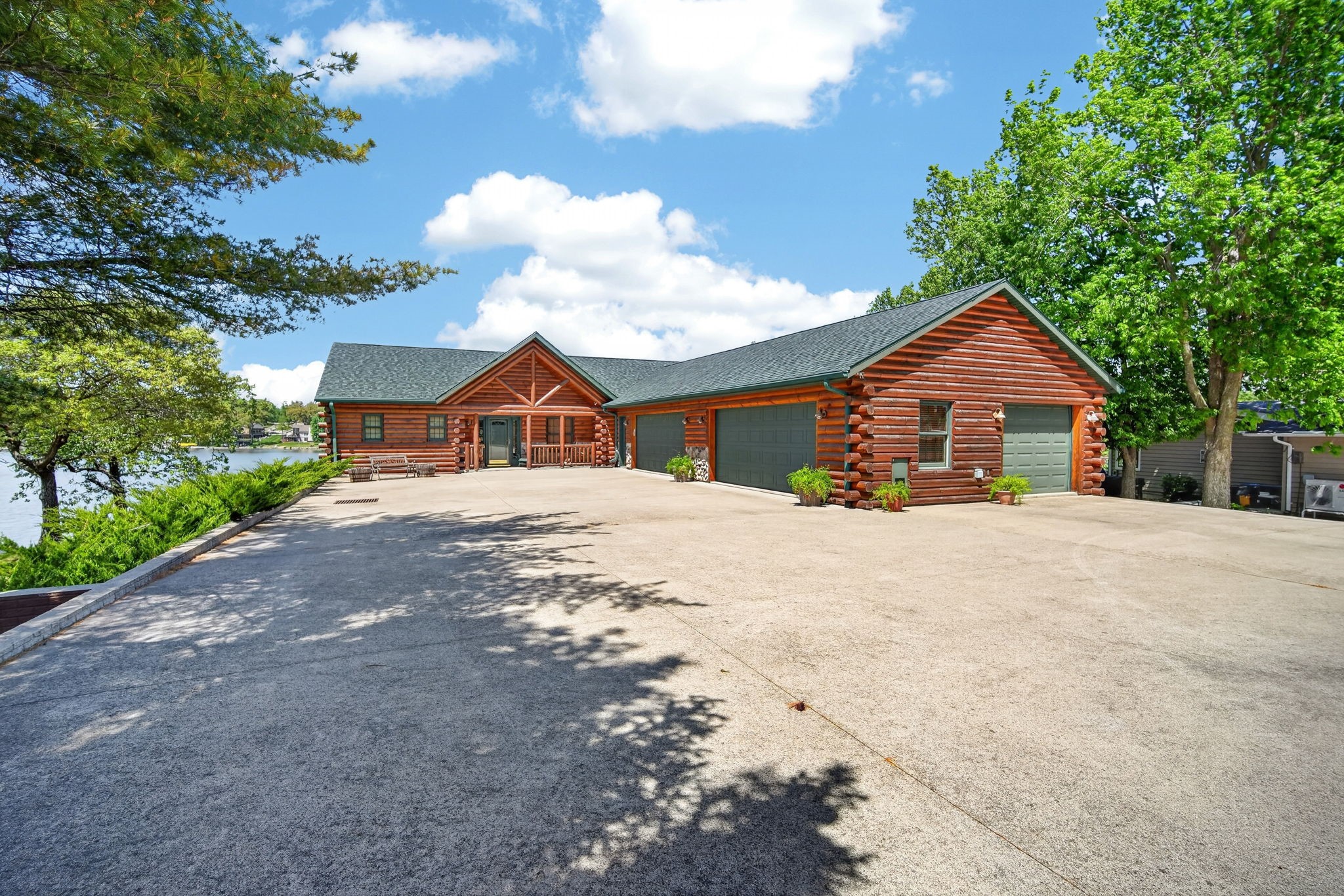 6260 Panorama Drive