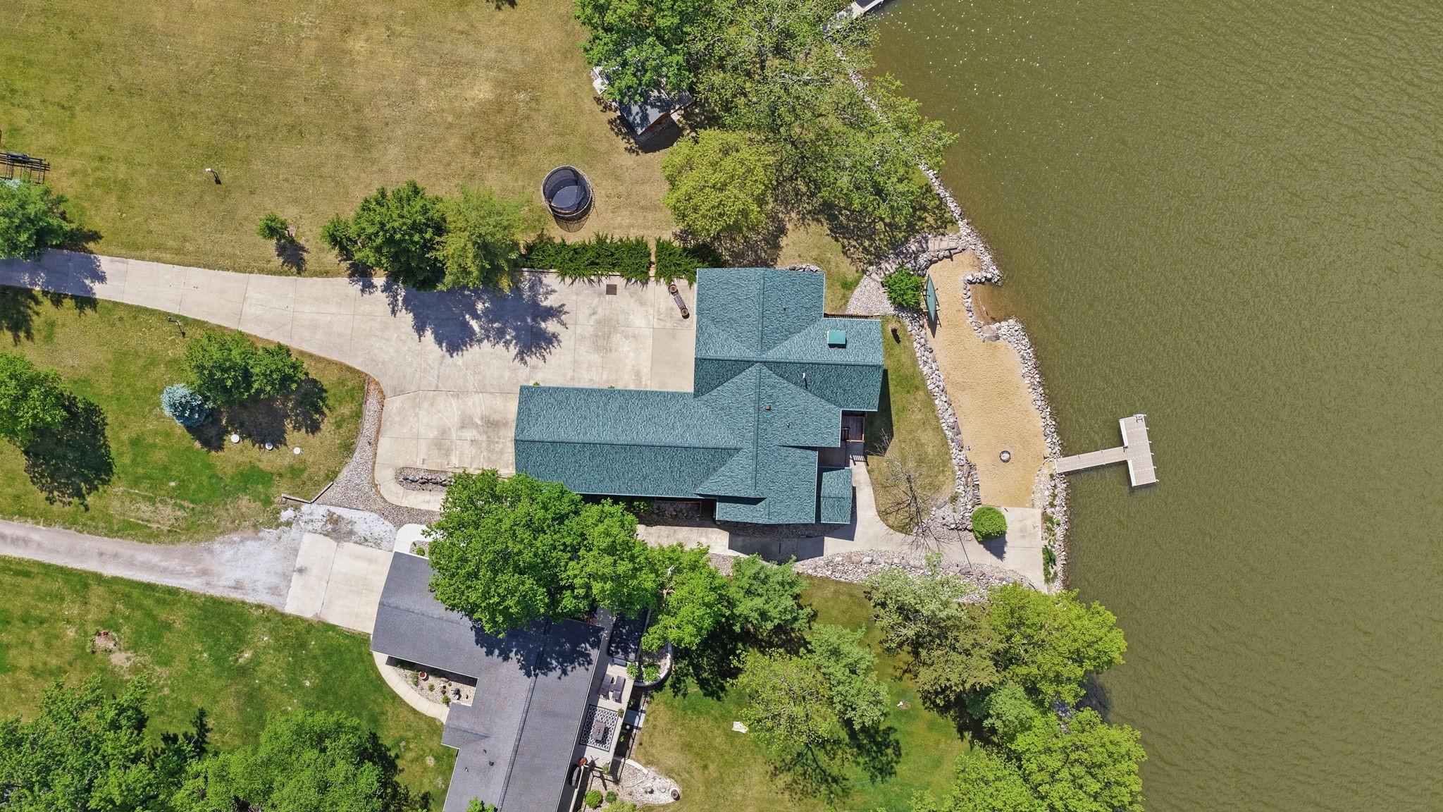 6260 Panorama Drive