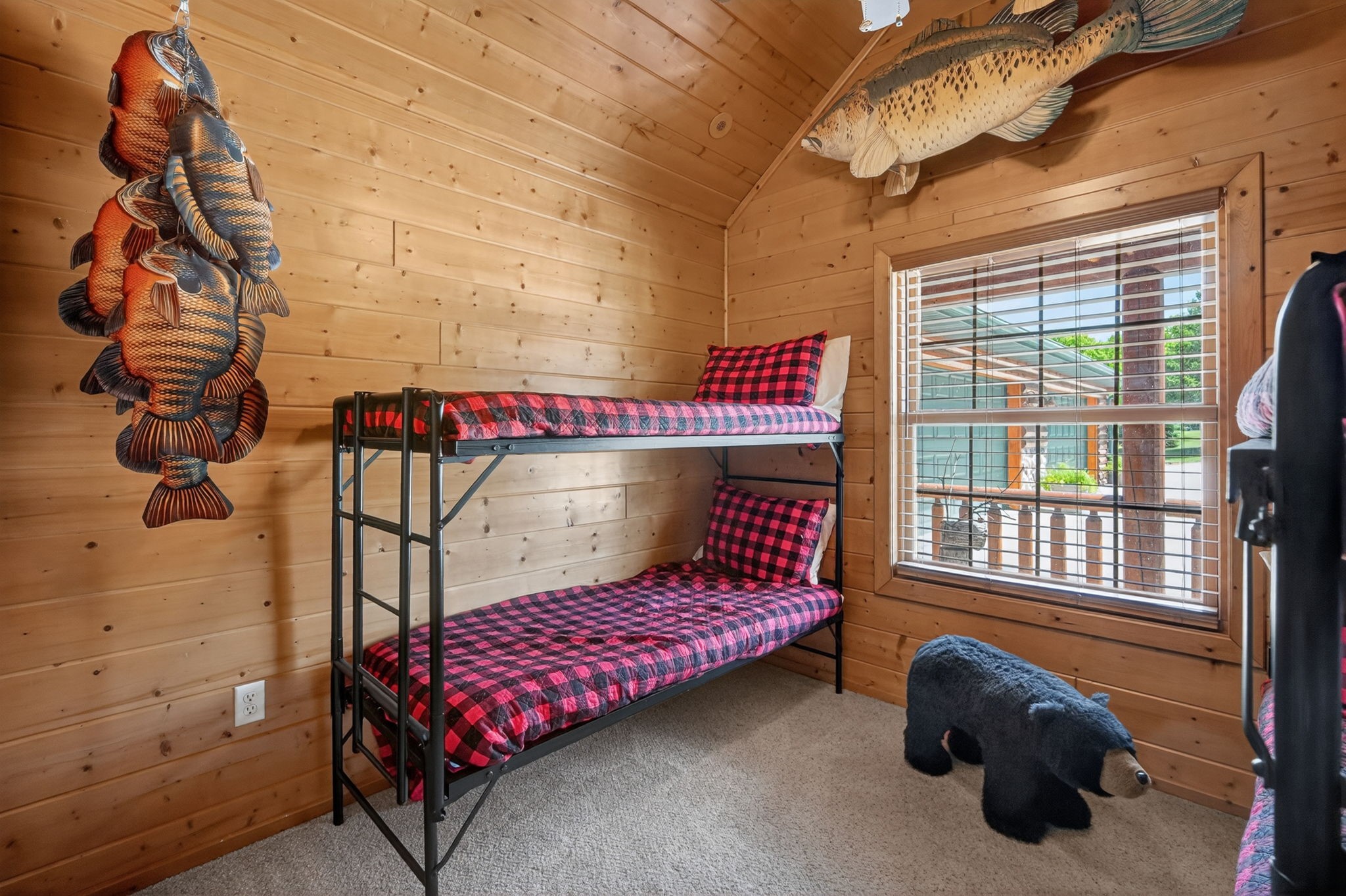 6260 Panorama Drive