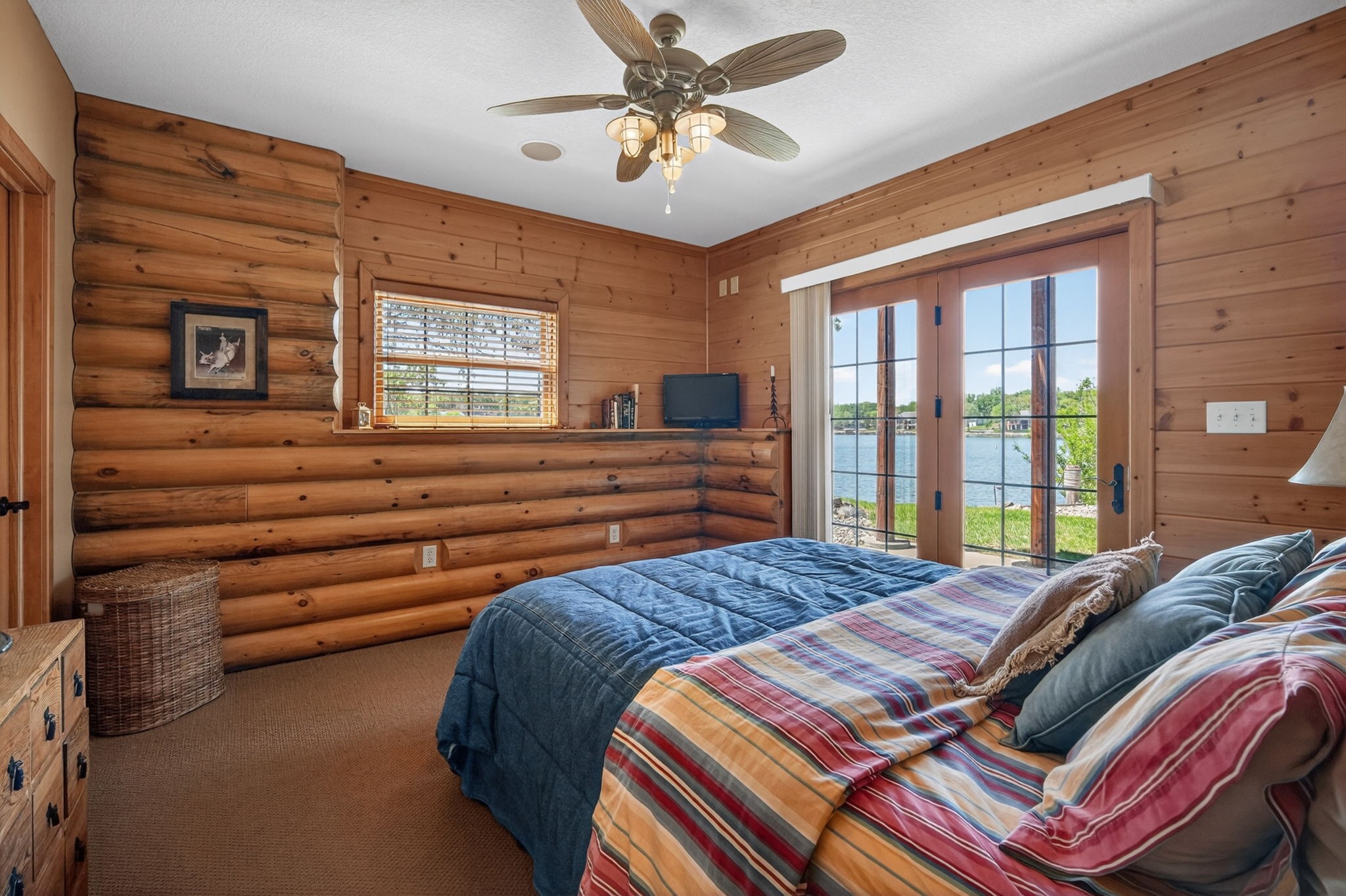 6260 Panorama Drive