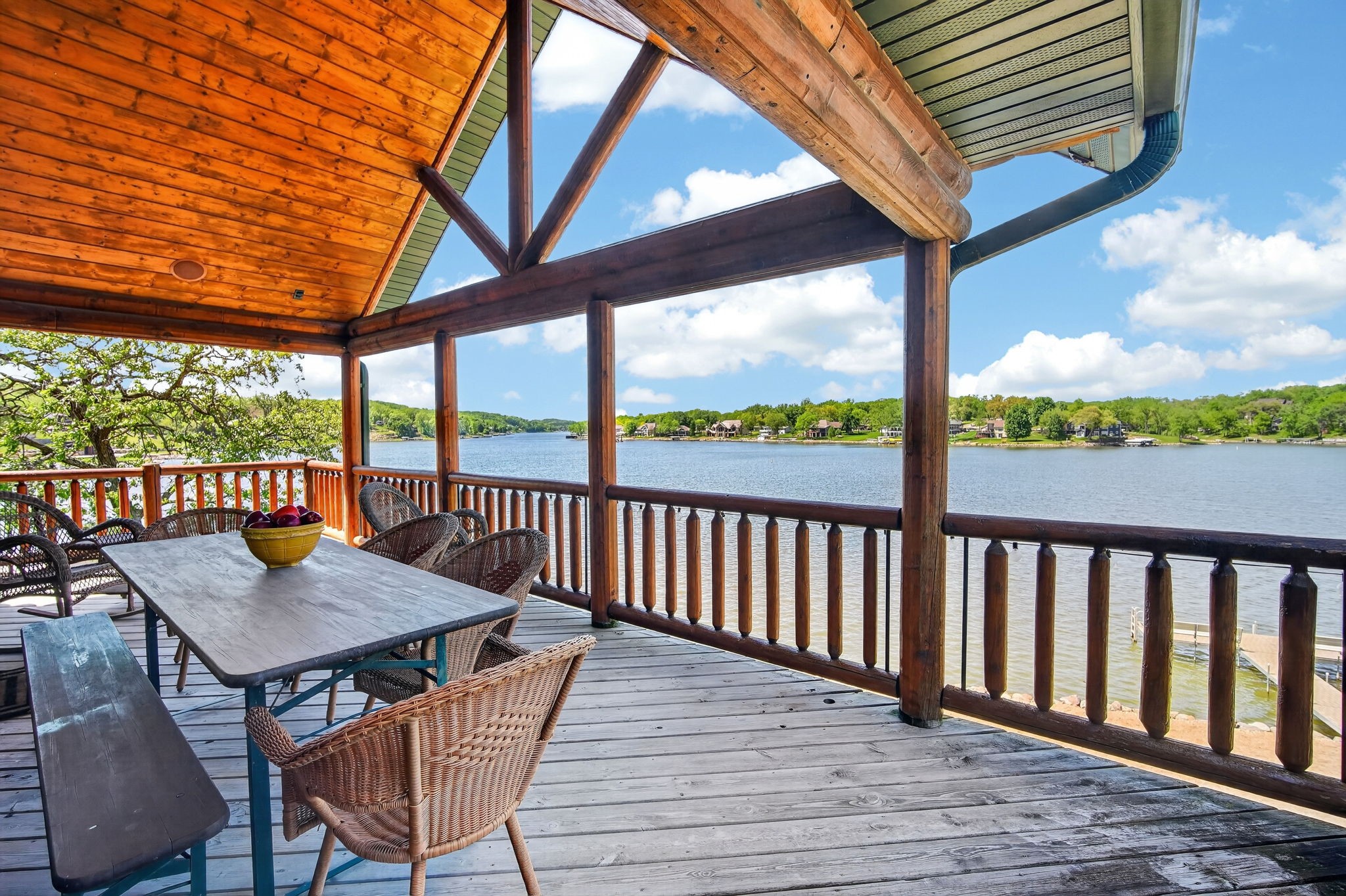 6260 Panorama Drive