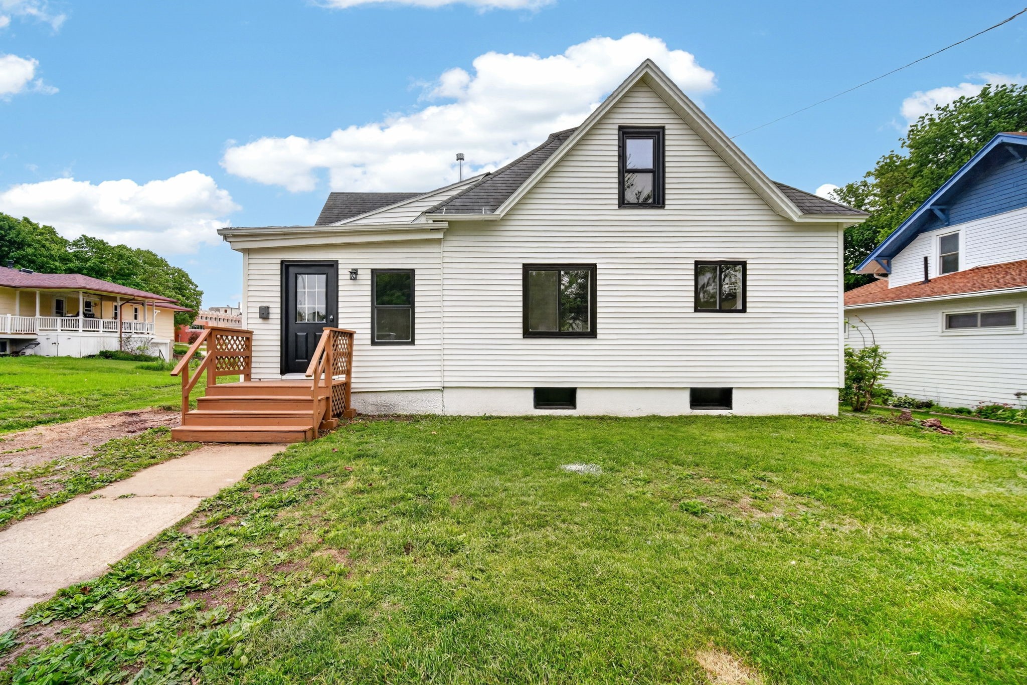 402 North Street