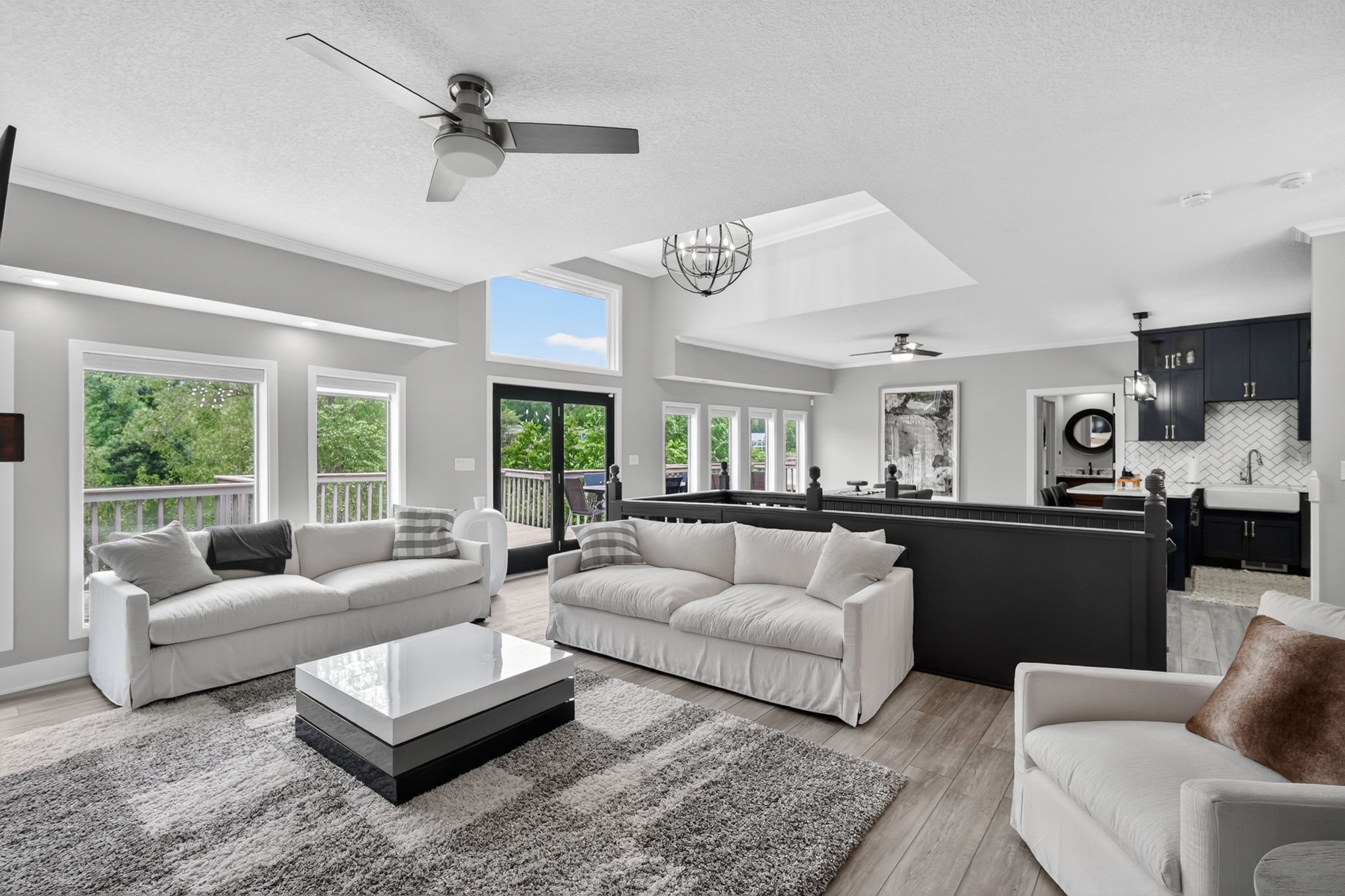 4185 Panorama Drive