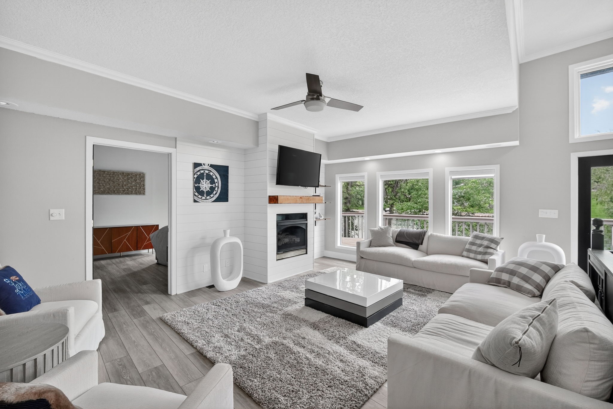 4185 Panorama Drive