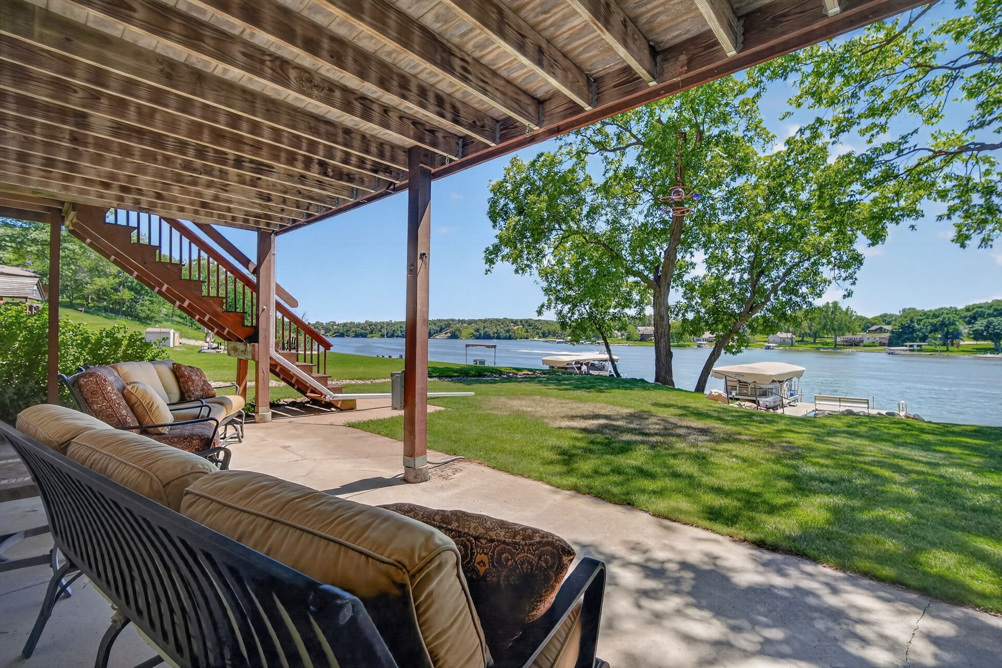 4301 Hickory Point