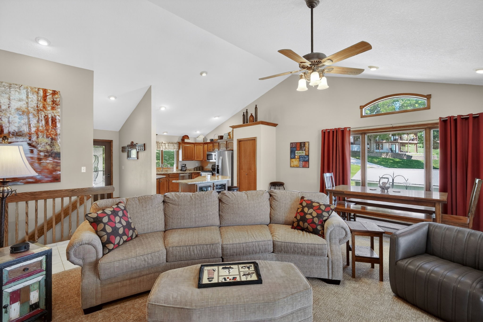4301 Hickory Point