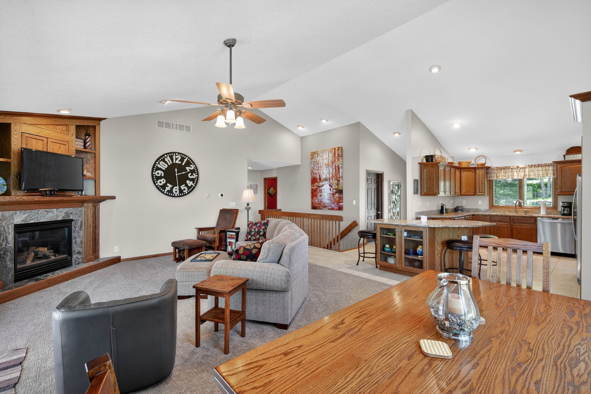 4301 Hickory Point