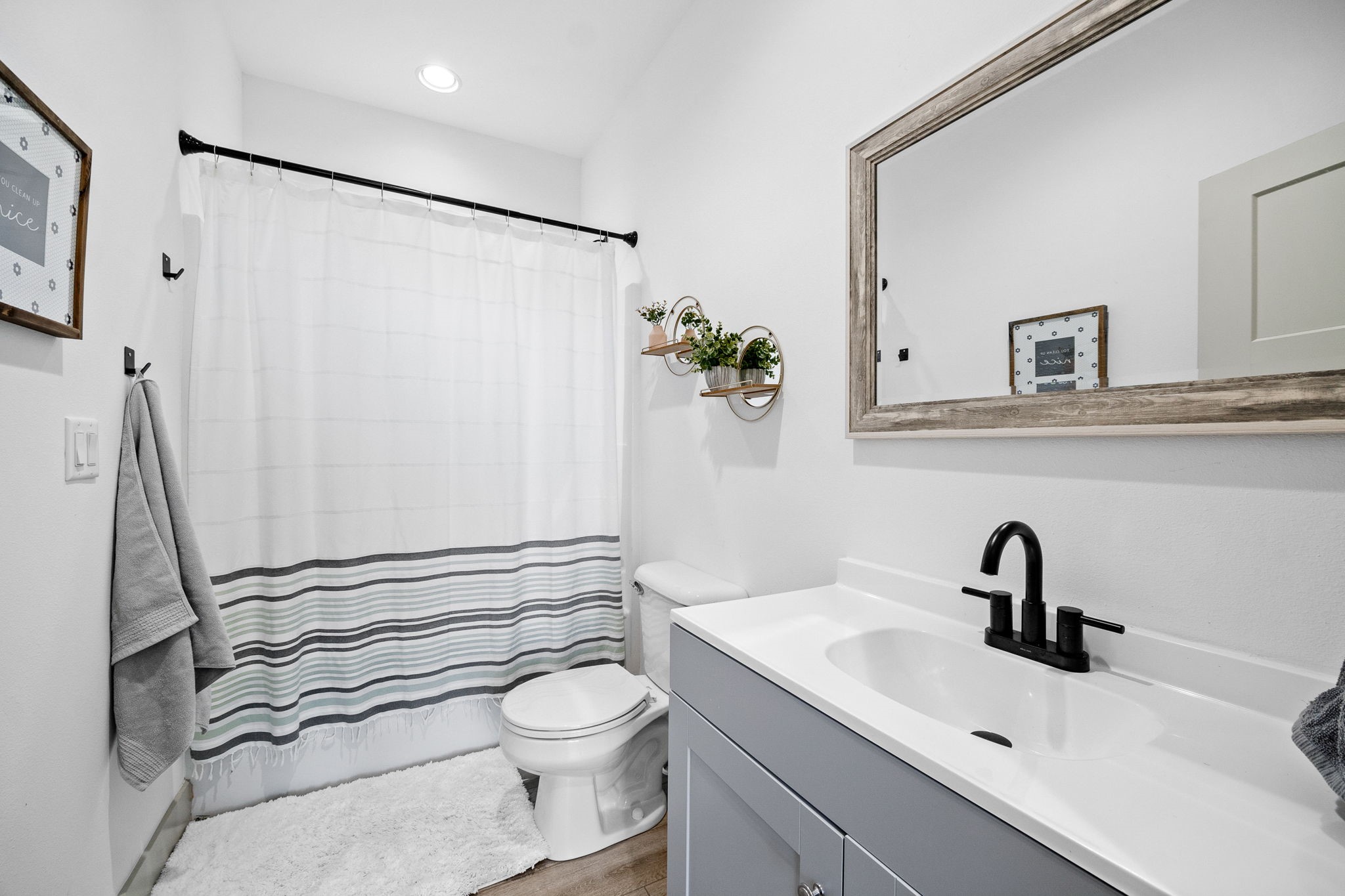 6257 Panorama Drive