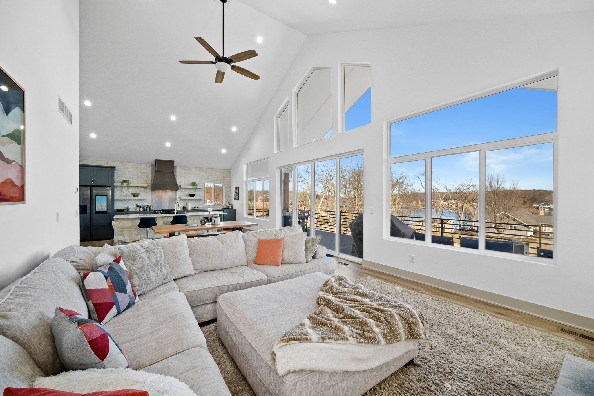 6257 Panorama Drive