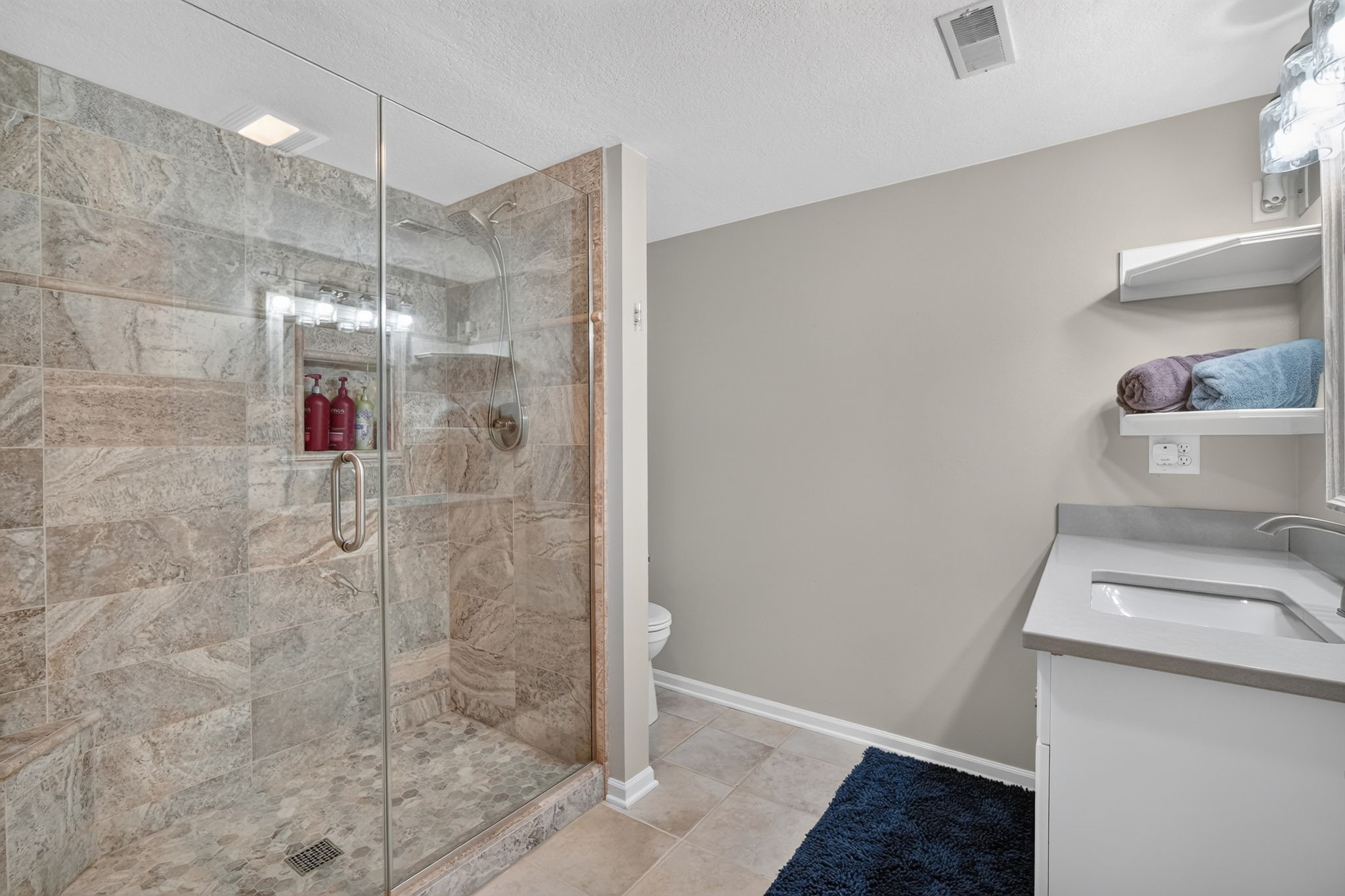 5421 Chimra Road 2