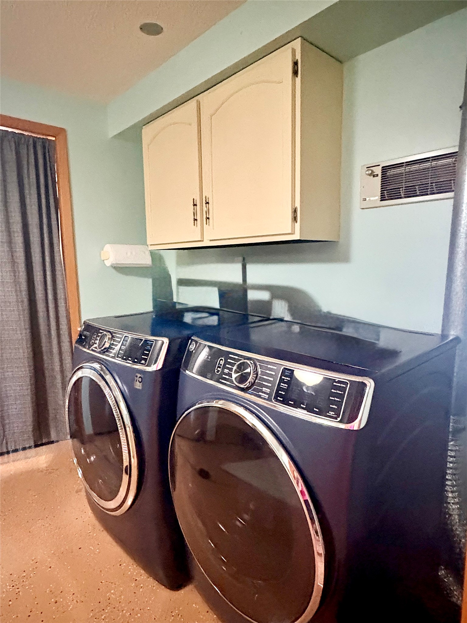 4281 Panorama Drive