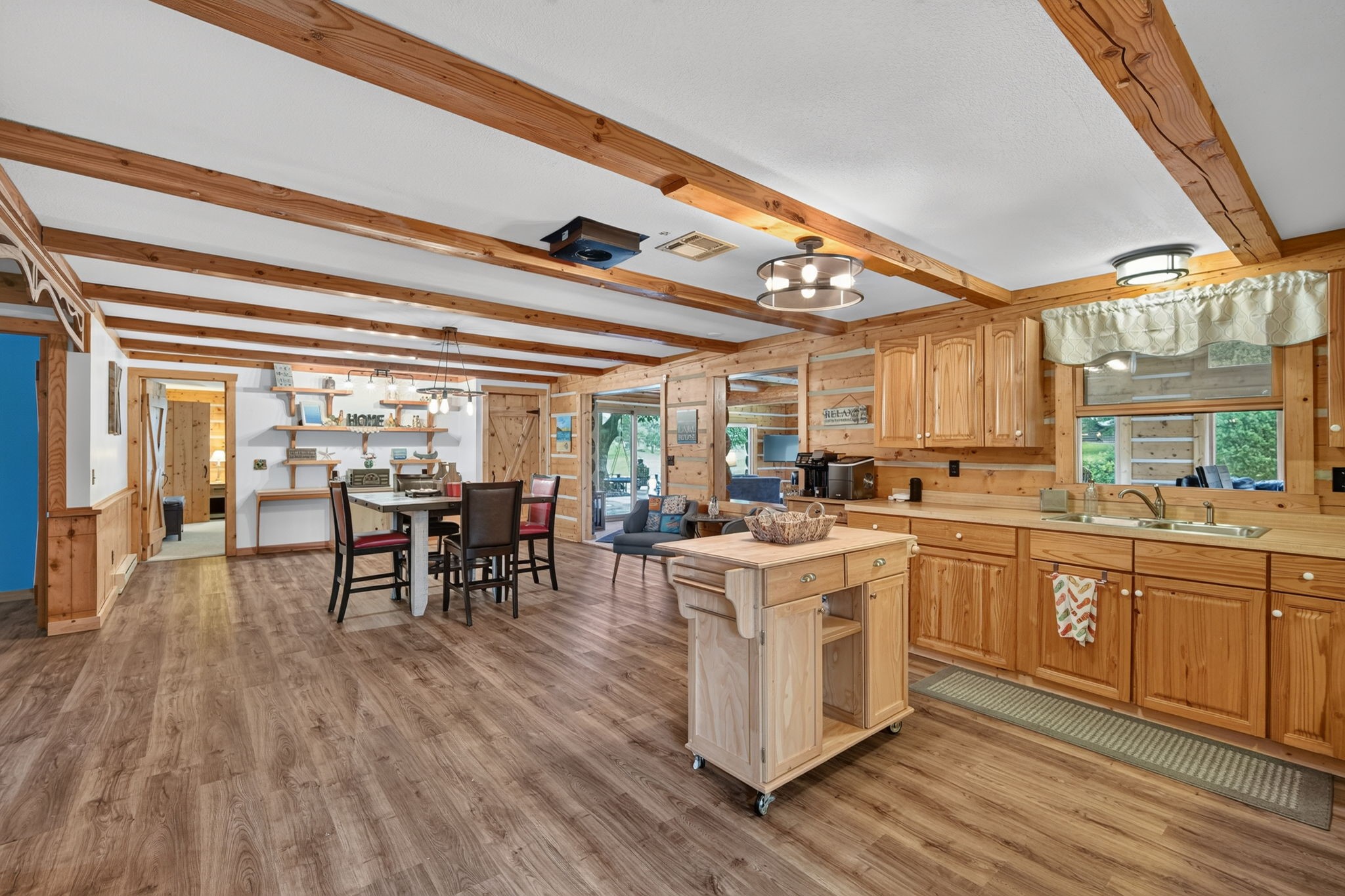4647 Panorama Drive