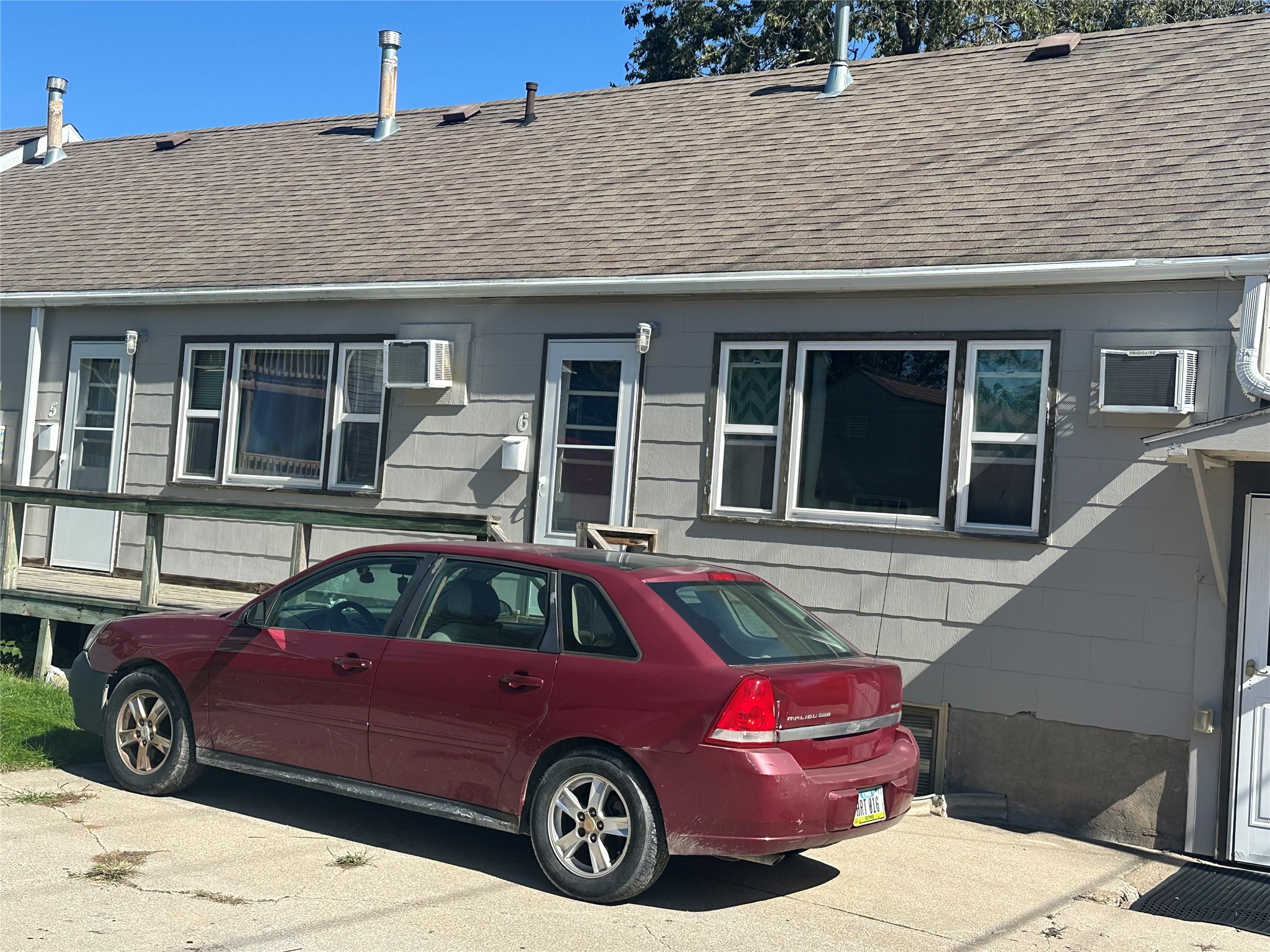 402 Prairie Street