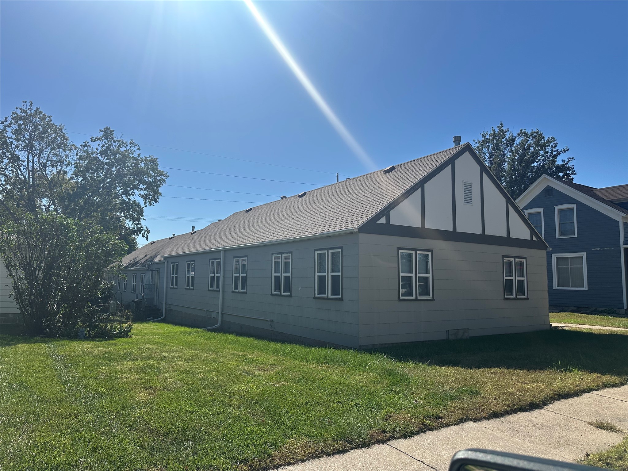 402 Prairie Street