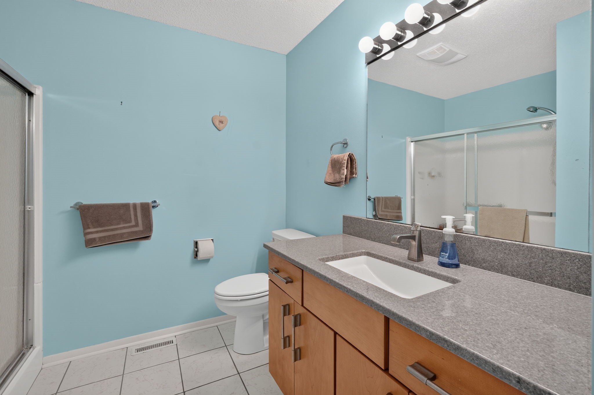 5018 Karen Drive 305