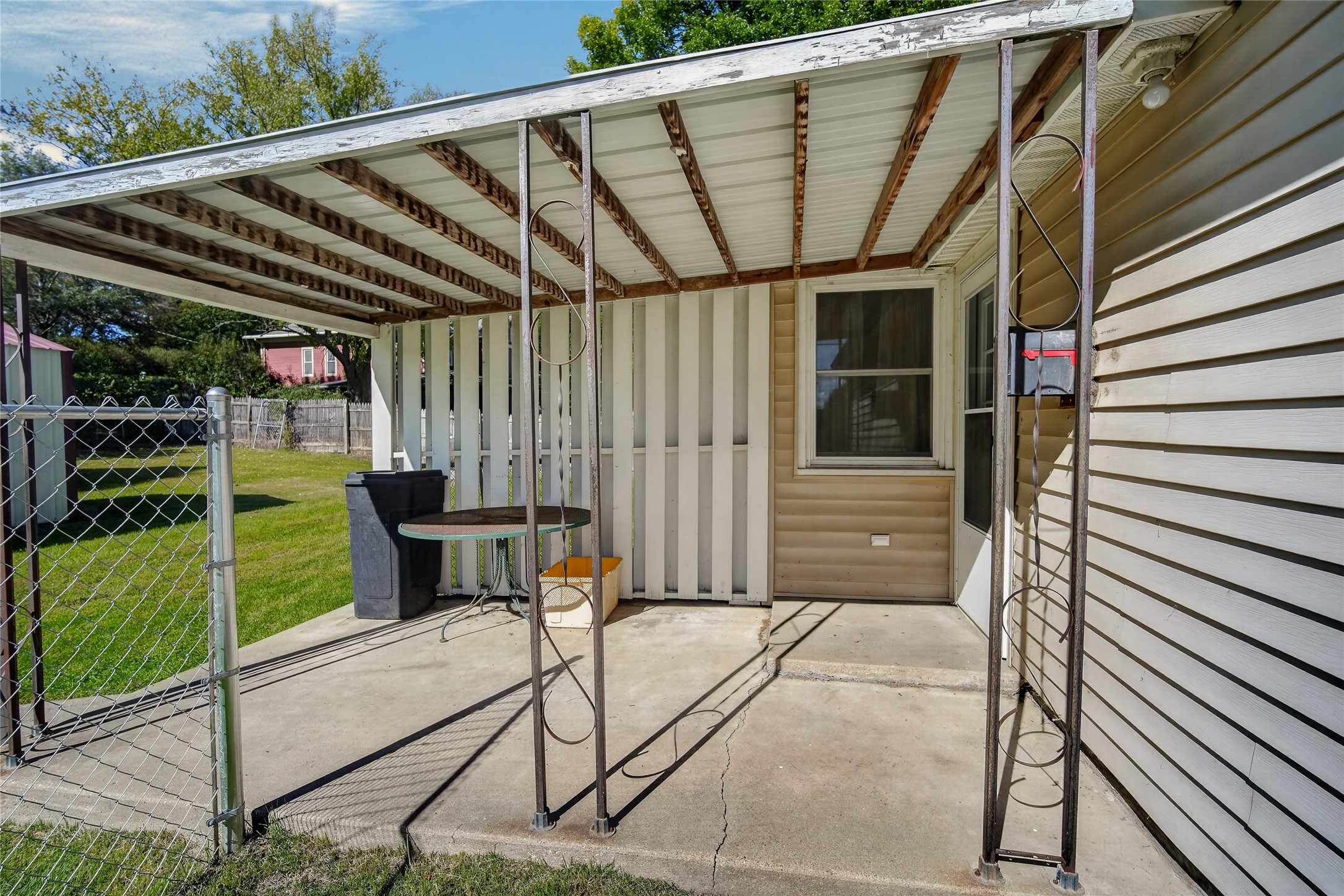 605 N 5th Street