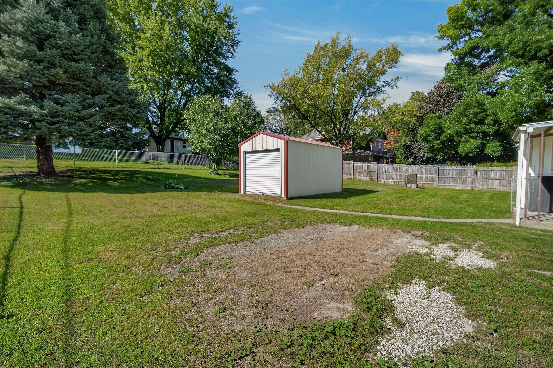 605 N 5th Street