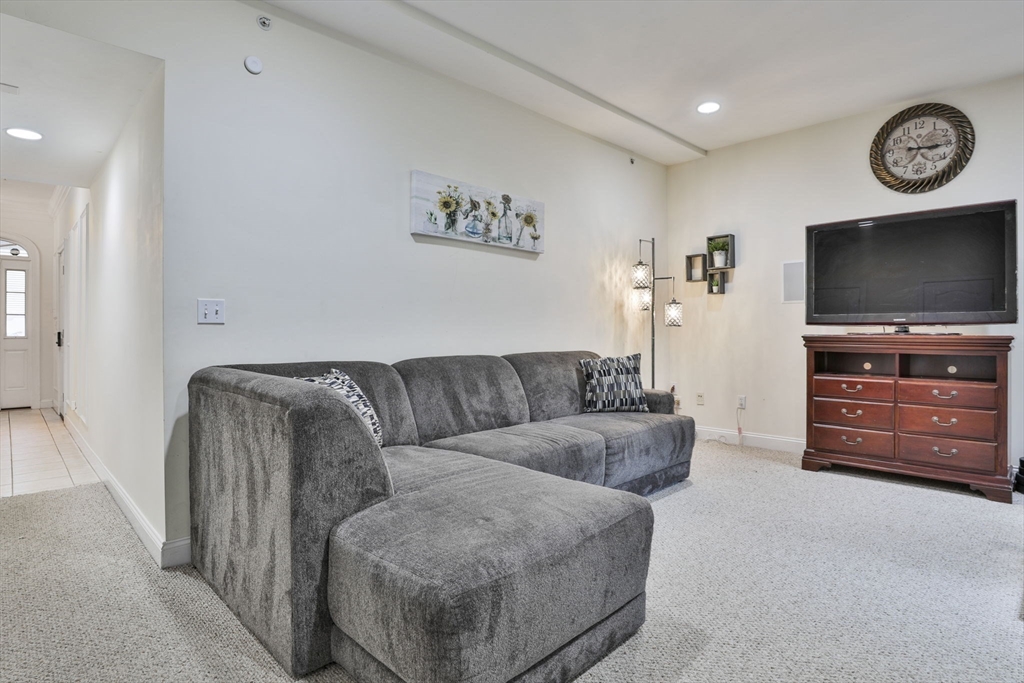 139 Prospect Street # 10