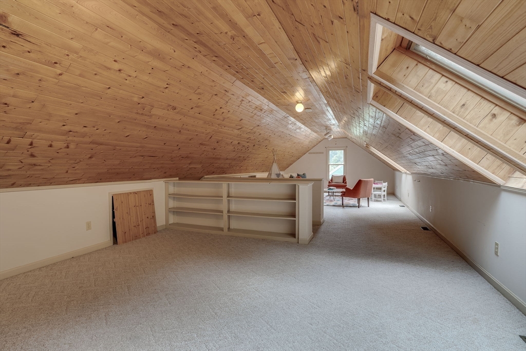 115 Meadow Lane
