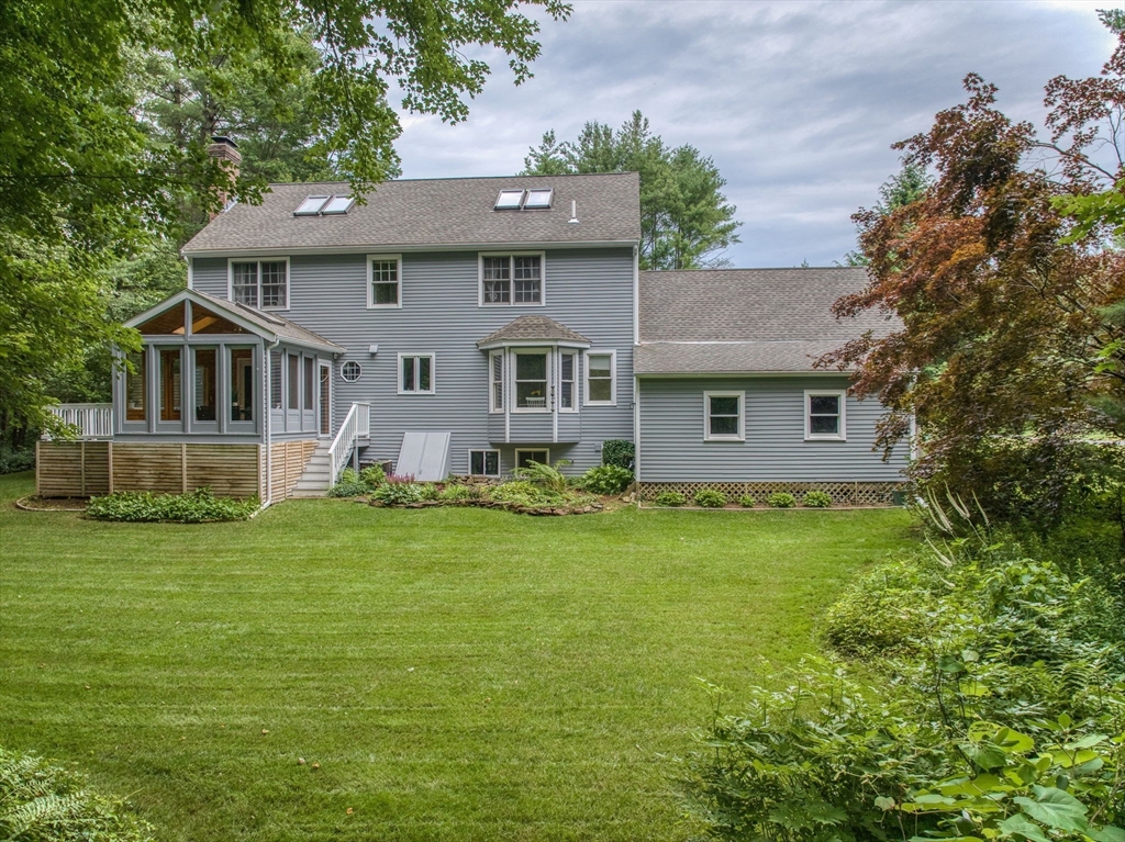 115 Meadow Lane