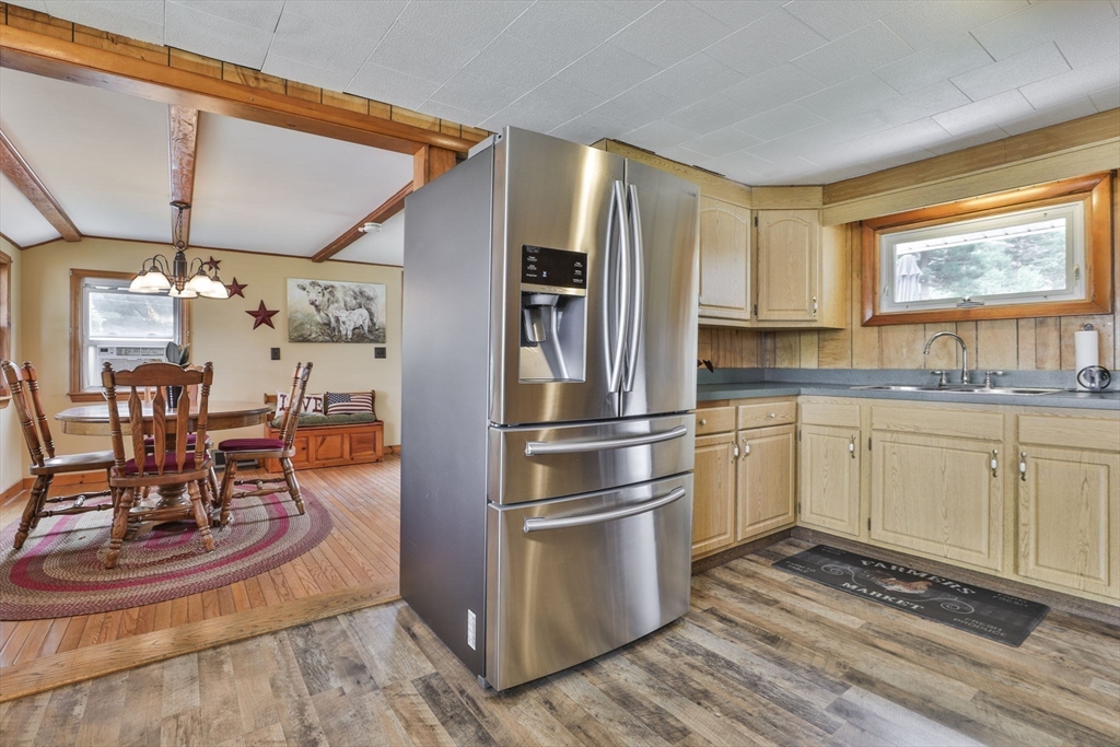 206 Snake Hill Rd