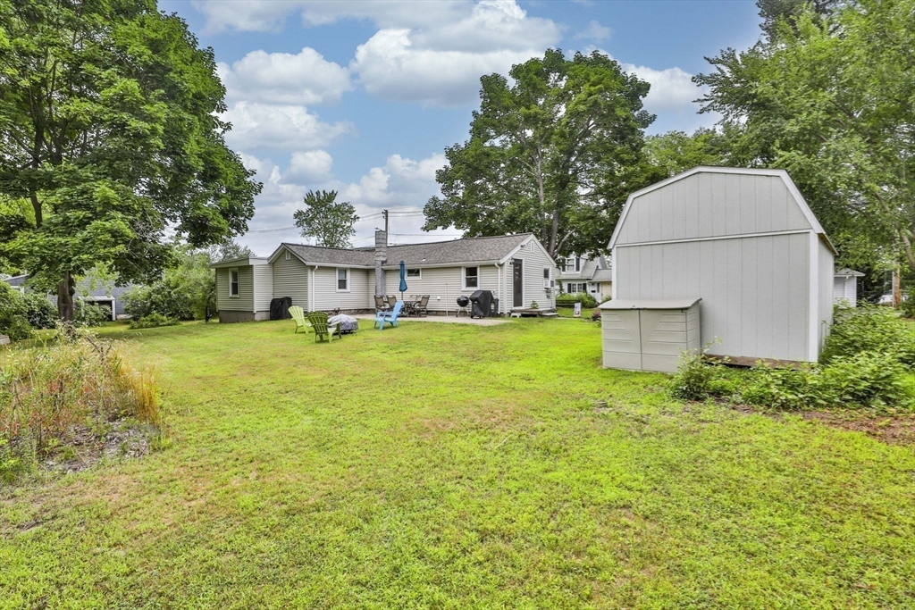 206 Snake Hill Rd