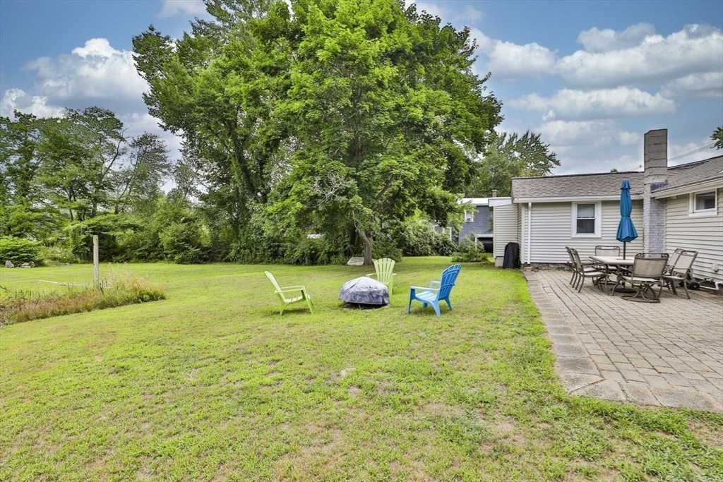 206 Snake Hill Rd
