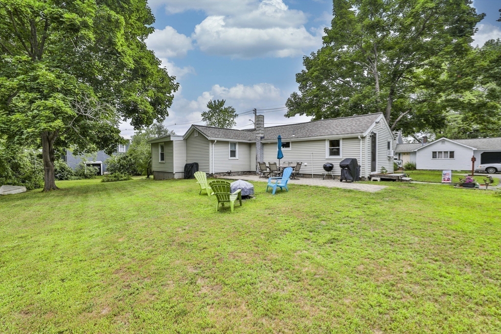 206 Snake Hill Rd