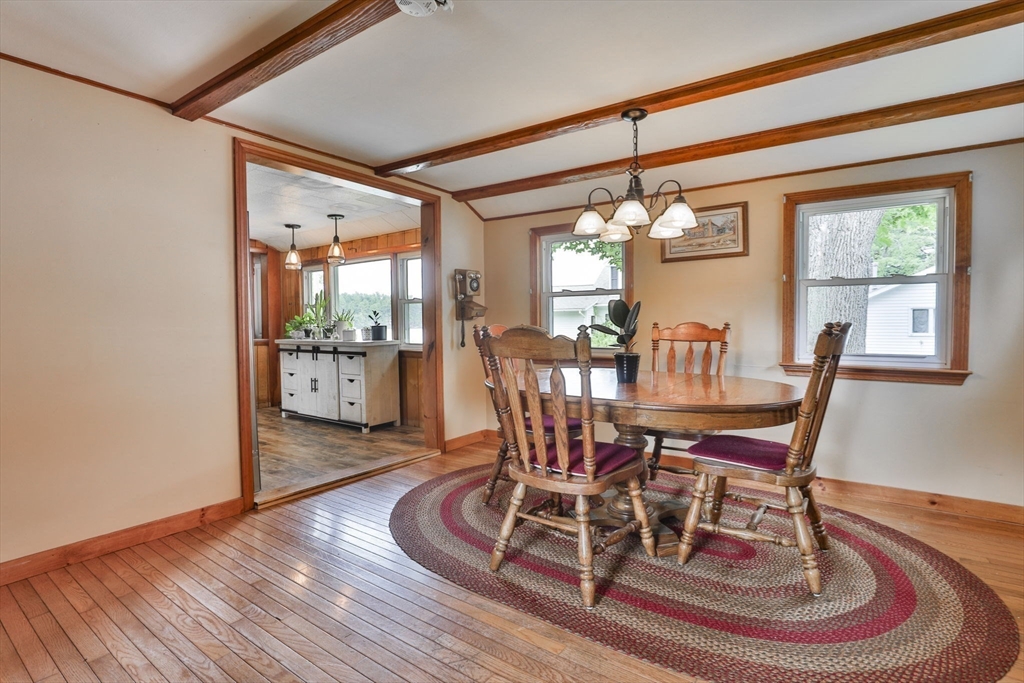 206 Snake Hill Rd