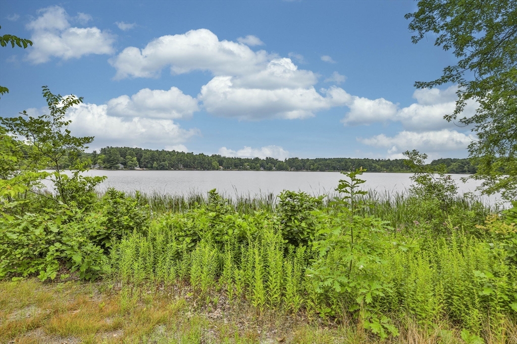 206 Snake Hill Rd