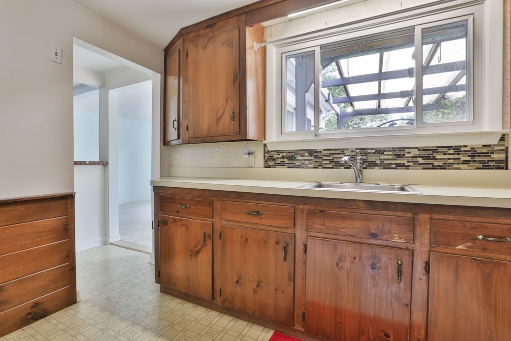 32 Silver Hill Road