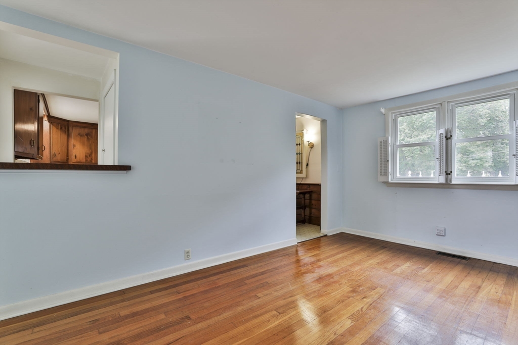 32 Silver Hill Road