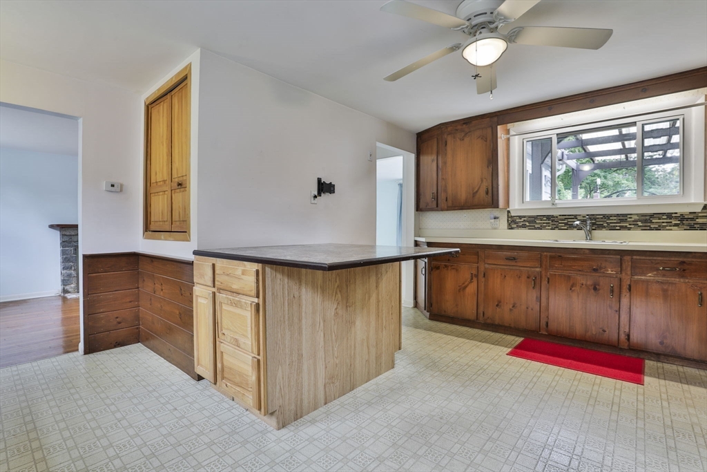 32 Silver Hill Road