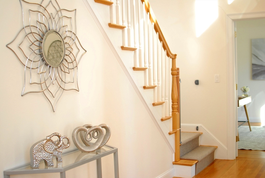 45 Kettle Hole Rd
