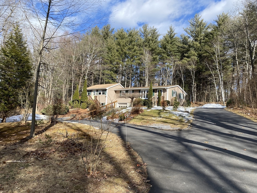 44 Spectacle Hill Road
