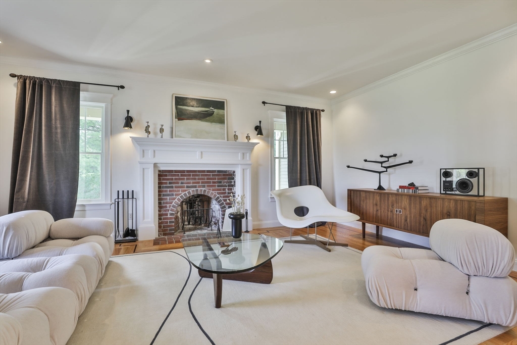 108 Oak Trail