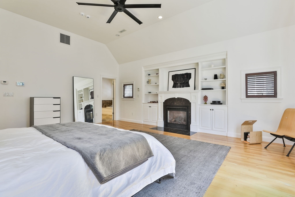 108 Oak Trail