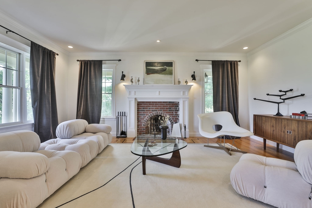 108 Oak Trail