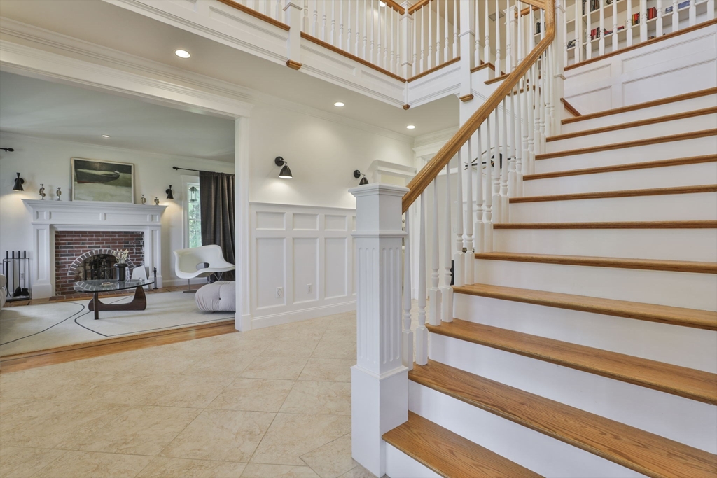 108 Oak Trail