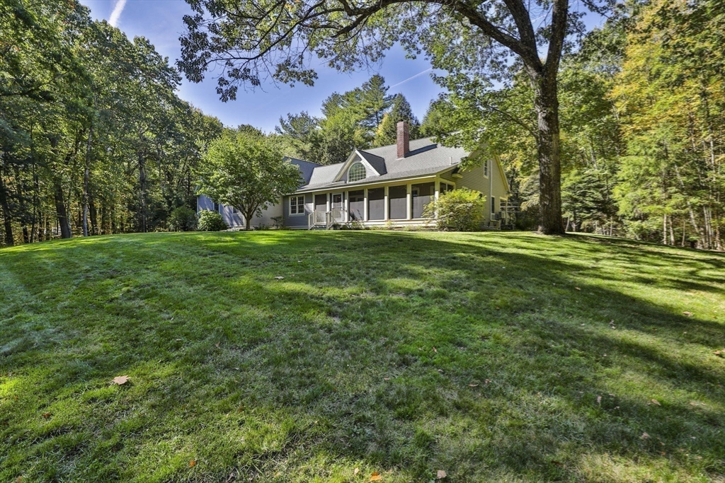 40 Hemlock Park Drive
