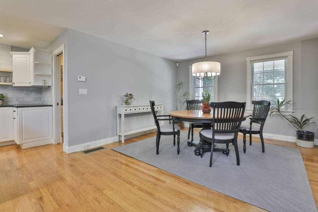 40 Hemlock Park Drive