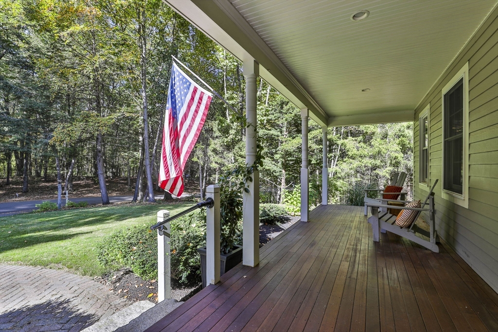 40 Hemlock Park Drive