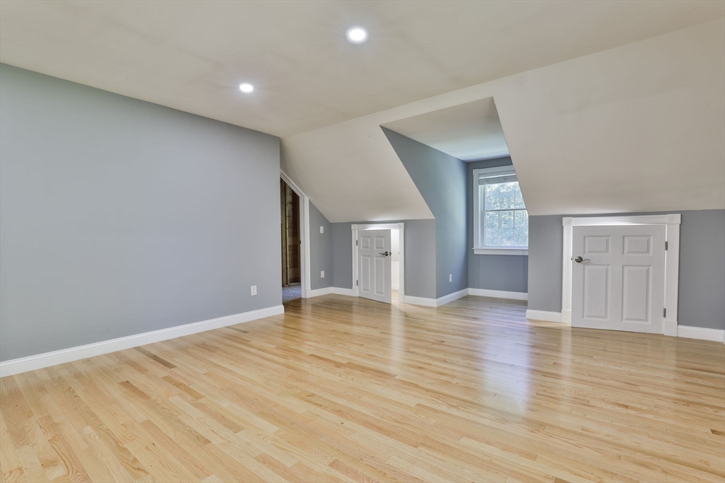 40 Hemlock Park Drive