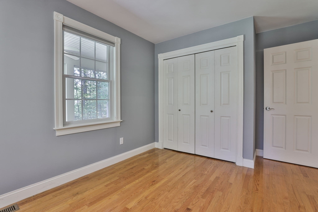 40 Hemlock Park Drive